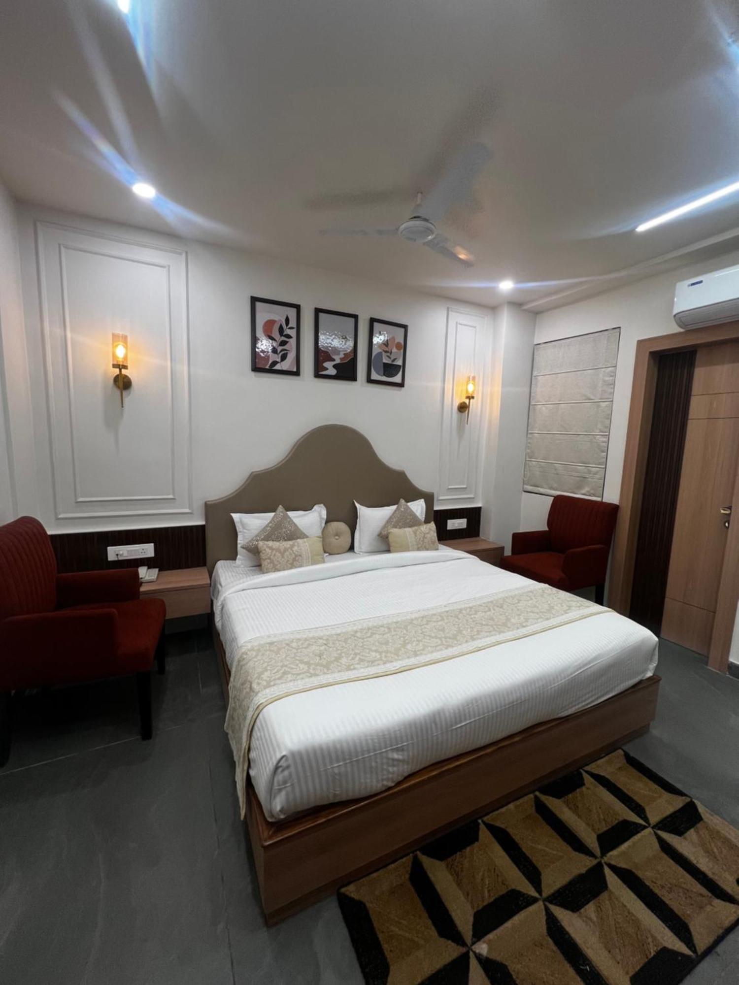 Hotel Anaya Retreat à Bénarès Extérieur photo